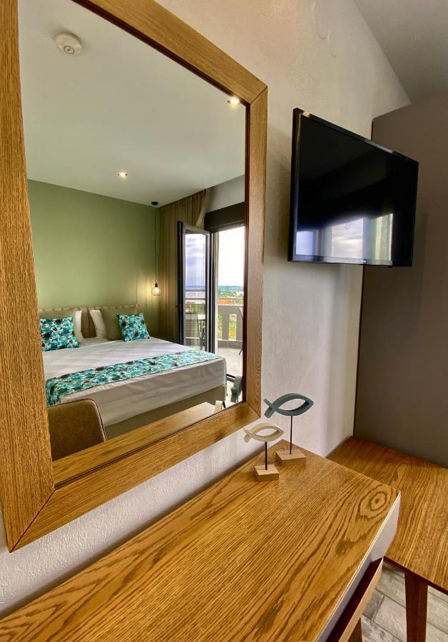 Thea Luxury Apartments Vourvourou Bagian luar foto