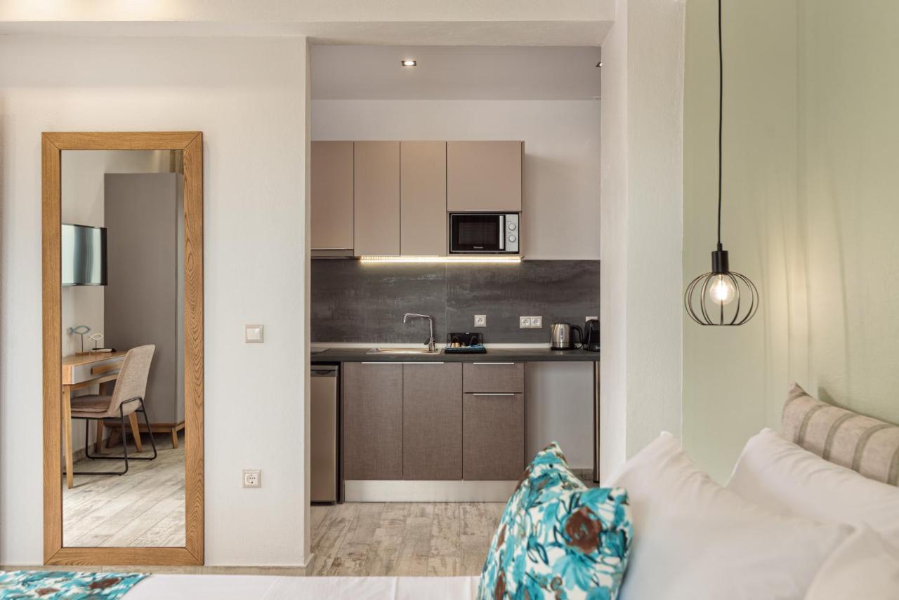 Thea Luxury Apartments Vourvourou Bagian luar foto